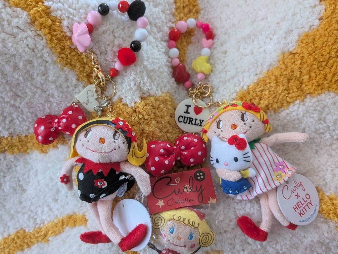 【激レア商品】カーリーコレクションキティコラボマスコットとヘアゴムおまとめ3点