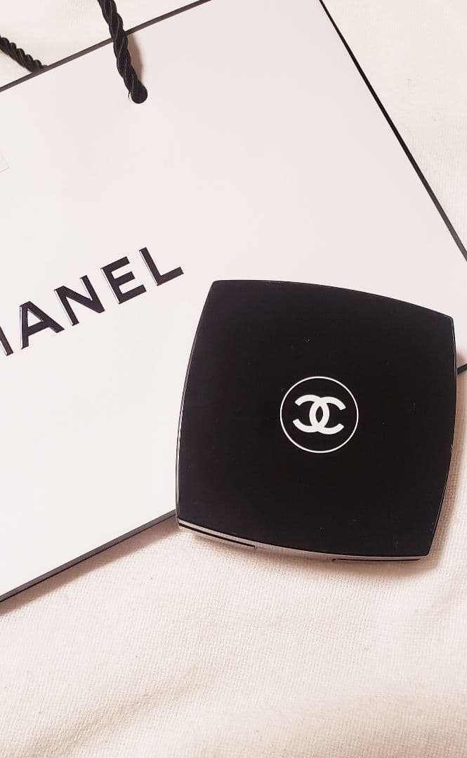 ☆CHANEL☆ハイライト ルミエールドゥローシャン - メルカリ