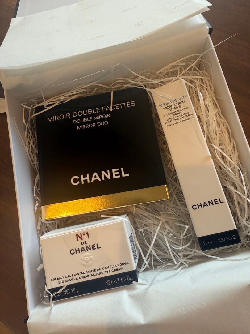 値下げ！シャネル　アイクリーム リップセラム　コンパクトミラー24310円 楽天市場】シャネル コンパクトミラー ハンドクリーム リップクリーム