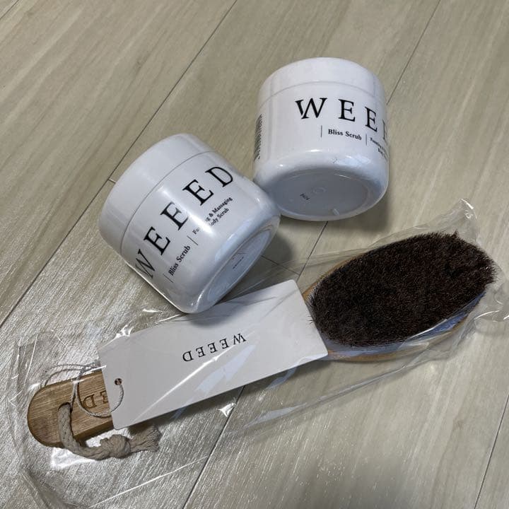 WEEED ブリススクラブ ウィード ボディブラシ 試してみた】WEEED ブリススクラブのリアルな口コミ・レビュー | LIPS