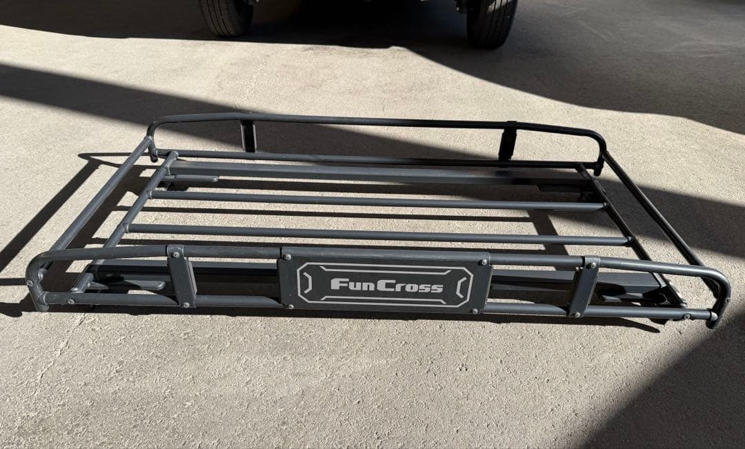 タント ファンクロス LA650S ダイハツ純正ルーフキャリア