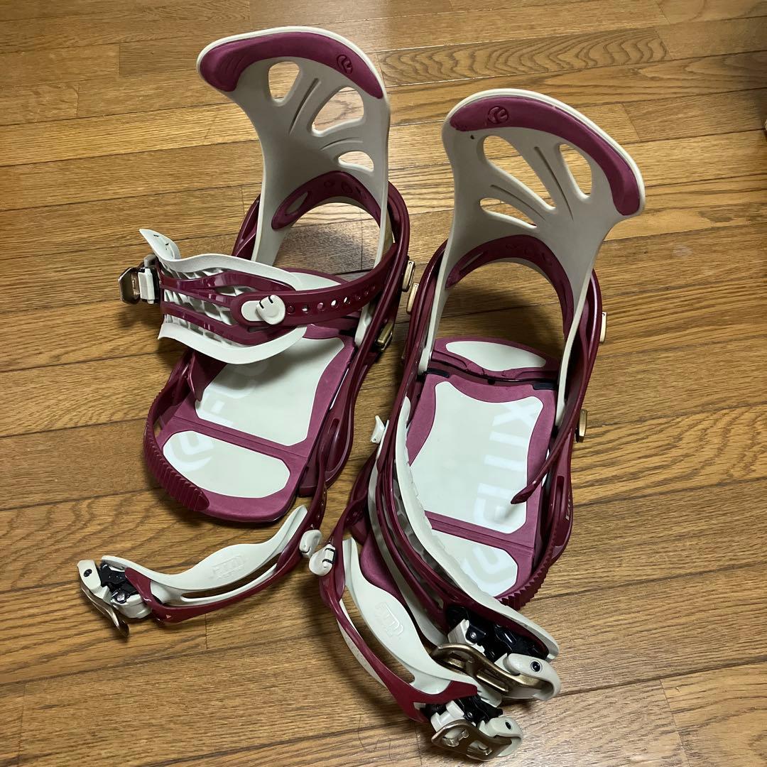 スノーボード ビンディング FLUX白/赤