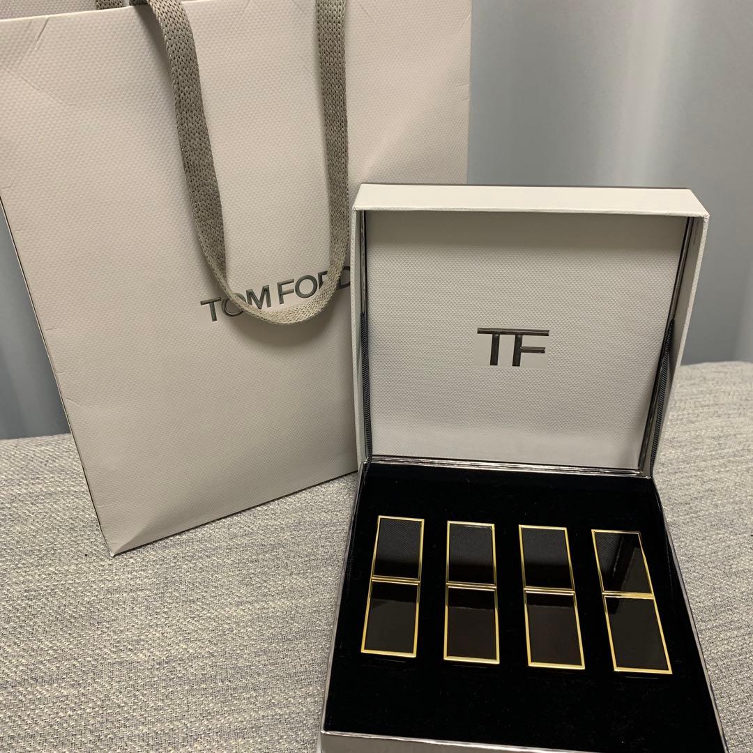 TOM FORD リップ