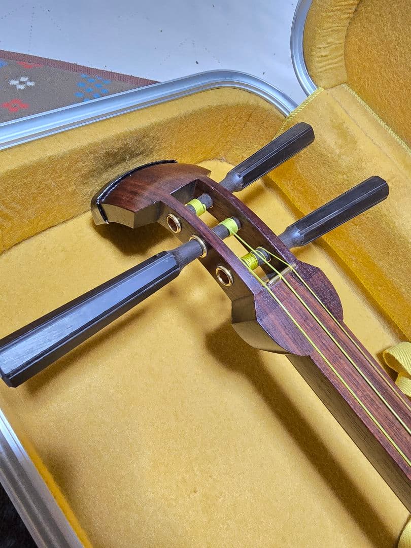 すぐ弾けます！三味線本体 　破けなし　中棹2.7センチ