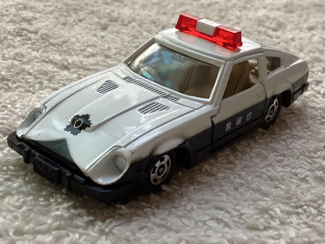 トミカ NO.15ニッサン フェアレディ280Z パトカー スーパーギフト