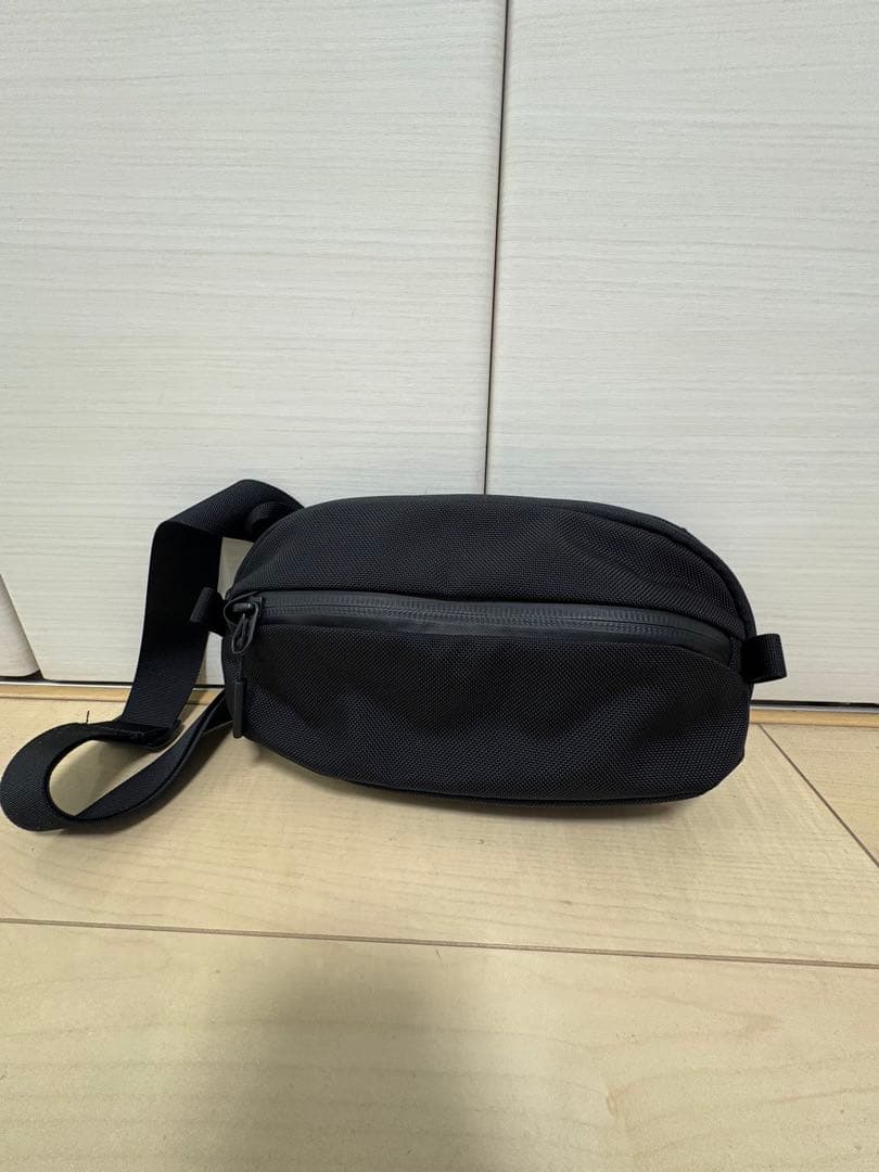 美品　Aer Day Sling 3 Black