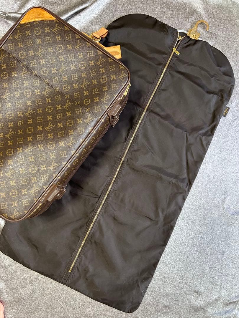 LV ガーメントバッグ　ガーメント　ケース　衣装ケース