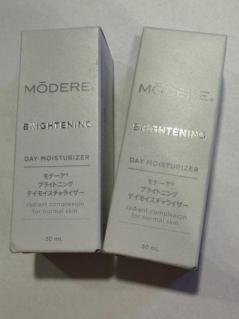 新品　未使用　モデーア　ブライトニング　デイモイスチャライザー　2個セット
