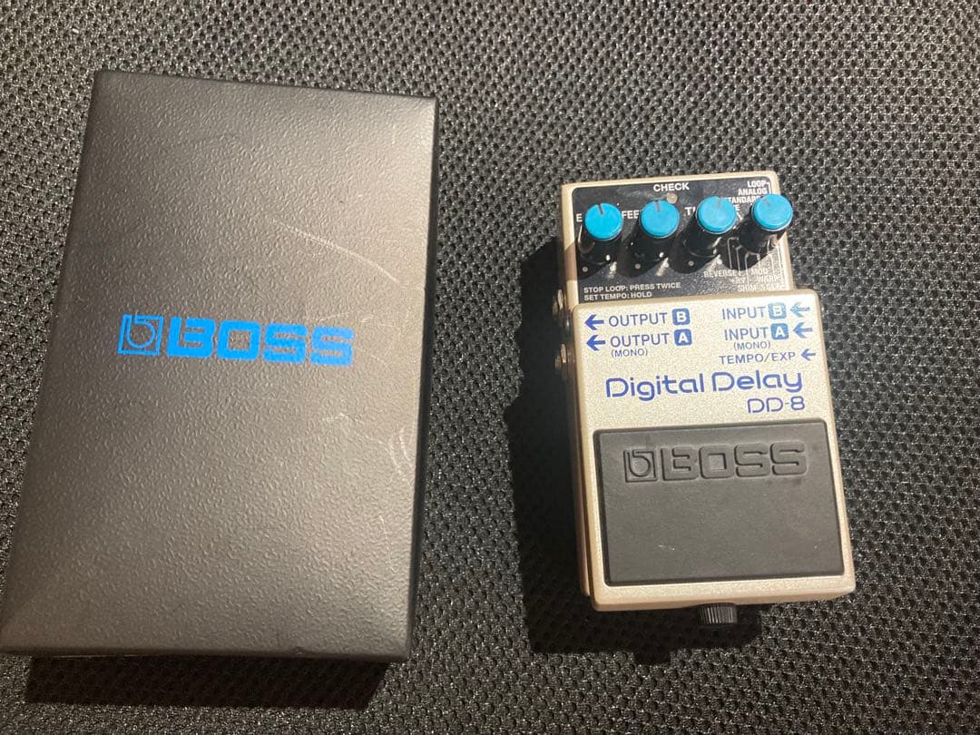 BOSS DD-8 デジタルディレイ(裏マジックテープあり)美品