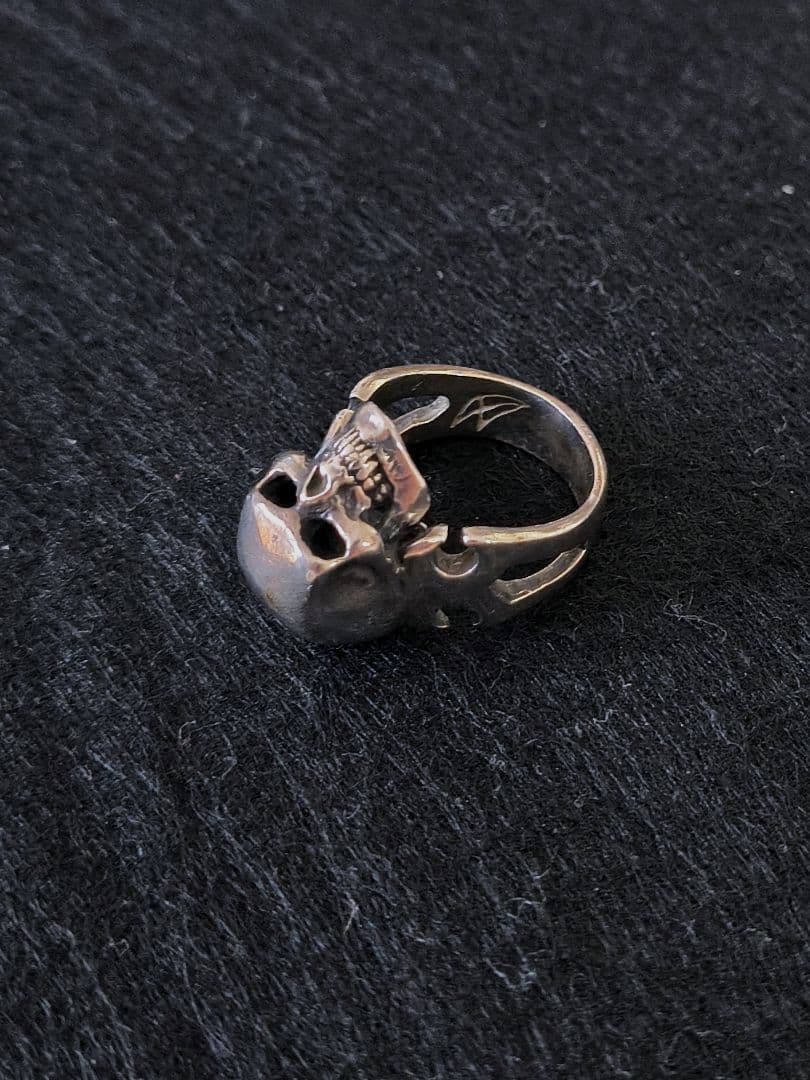 アクセサリー CRAZY PIG CUTAWAY SKULL RING