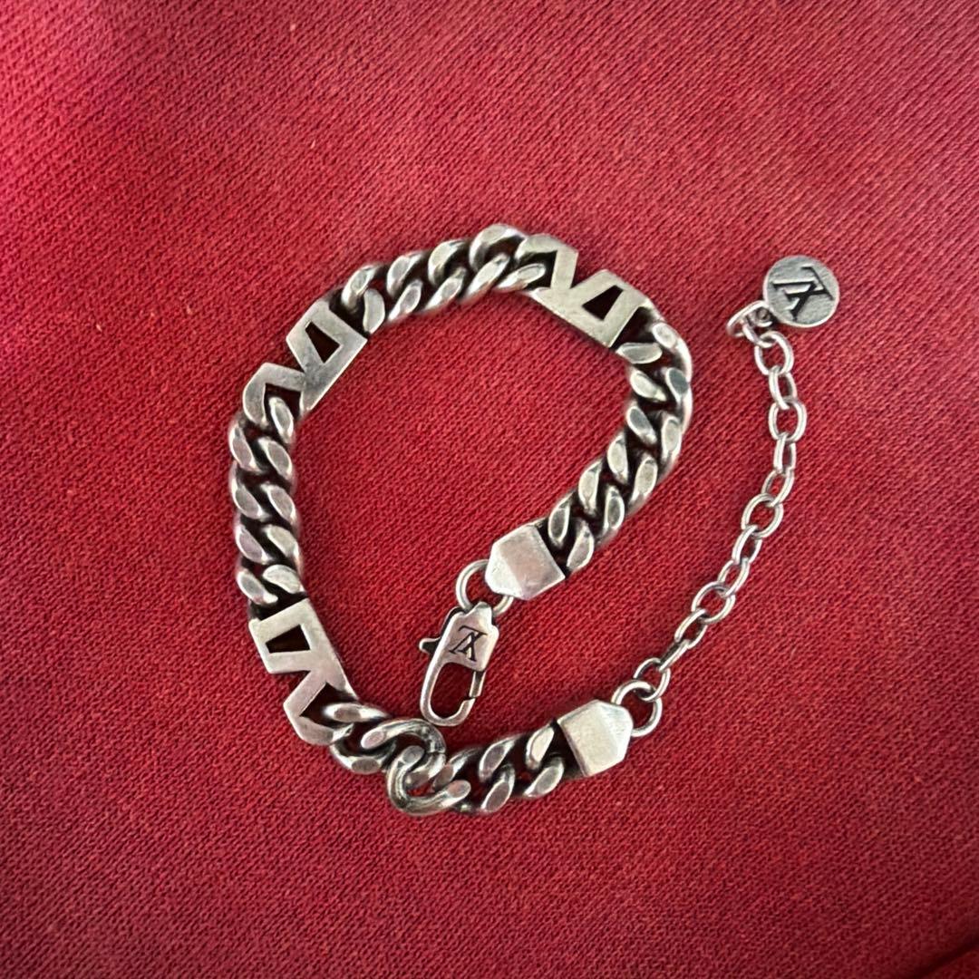 Louis Vuitton シルバー チェーンブレスレット - メルカリ