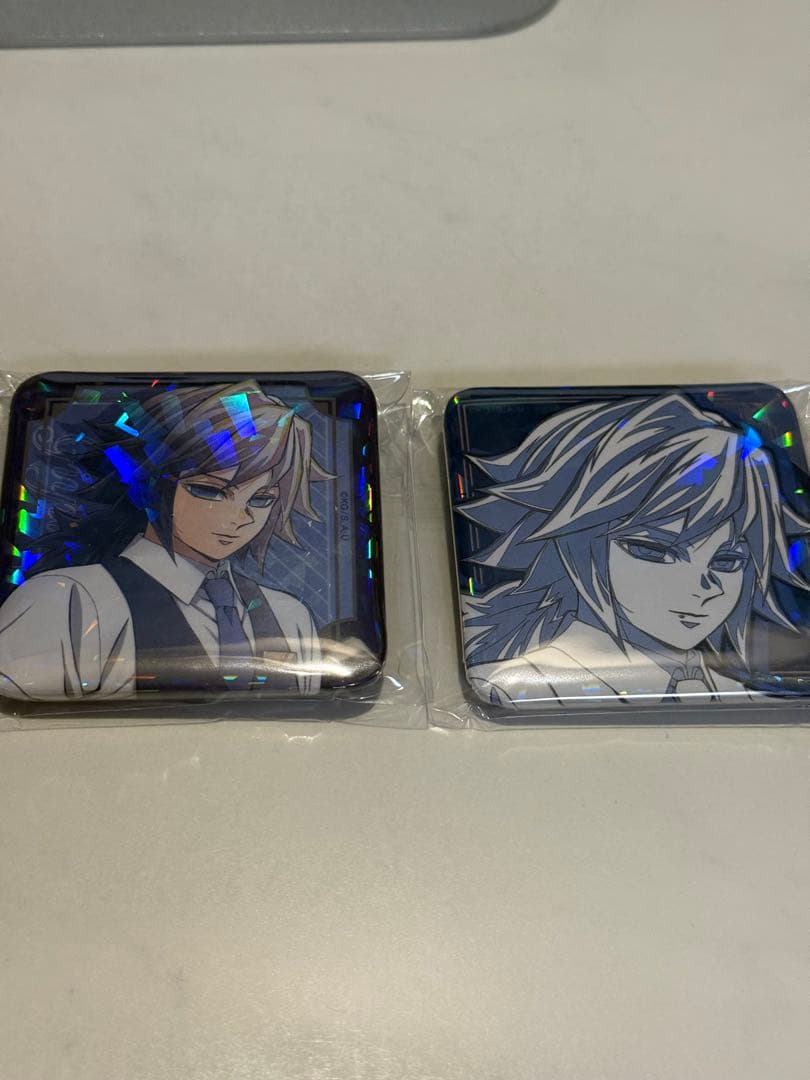 鬼滅の刃 モクテルバー 冨岡義勇 ロトくじ 缶バッチ 第二2弾 鬼滅の刃 モクテルバー 冨岡義勇 ロトくじ 第2弾 グリッター 缶バッジ