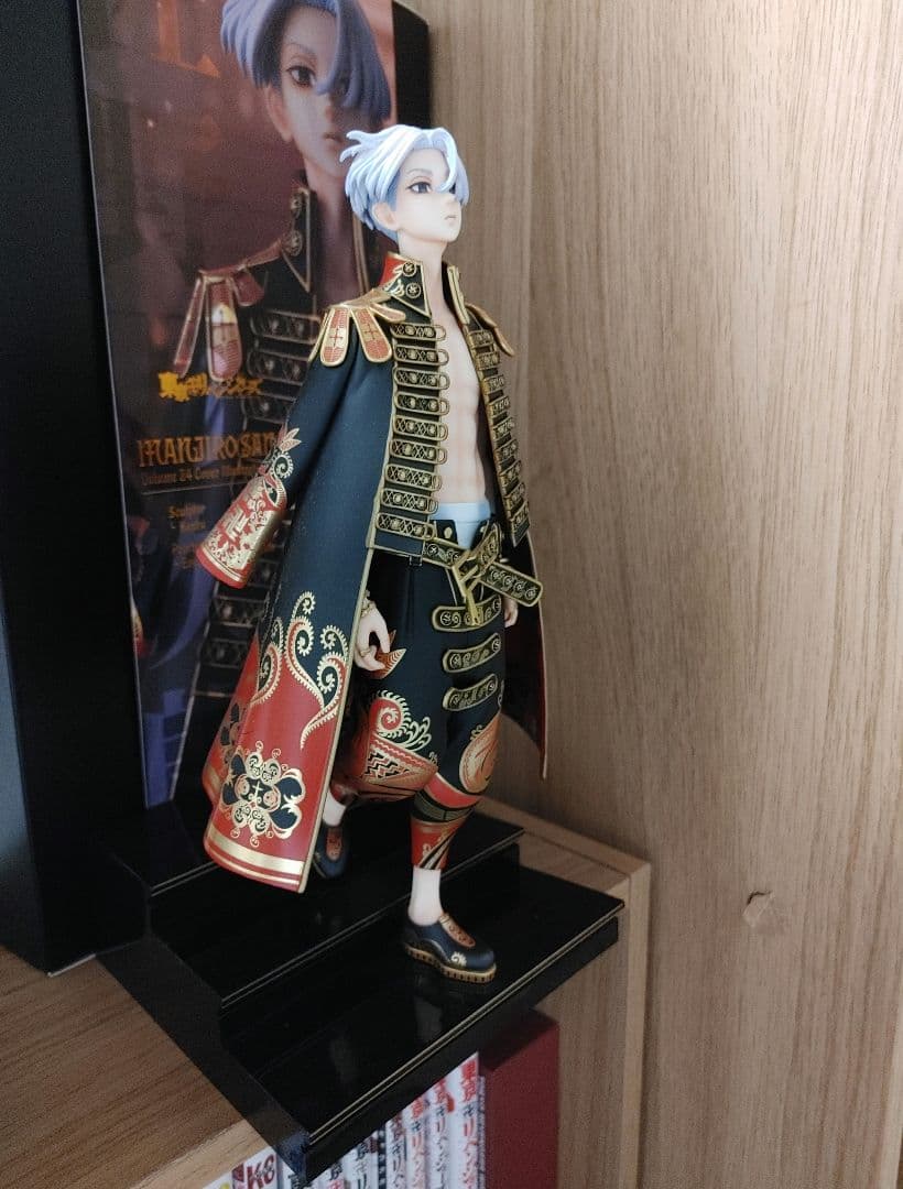 ピ*ル様 東京卍リベンジャーズ マイキー 24巻 表紙 フィギュア 東京リベンジャーズ_佐野万次郎 24巻表紙Ver. | 公式グッズ・公式