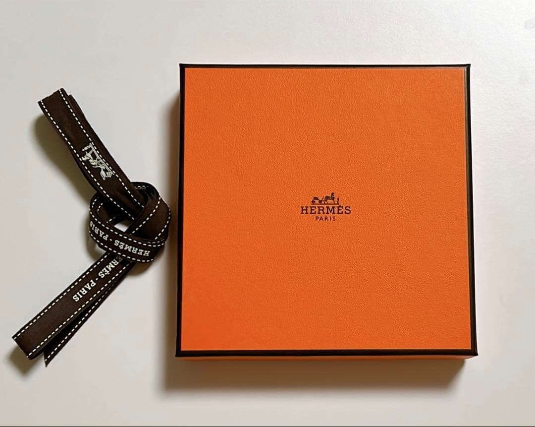 【新品未使用】 HERMES エルメス エルメッセンス 4本セット