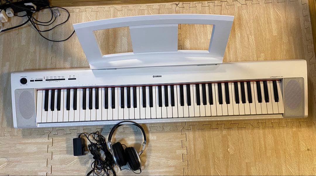 YAMAHA NP-32WH ピアノ風キーボード　ピアージェロ