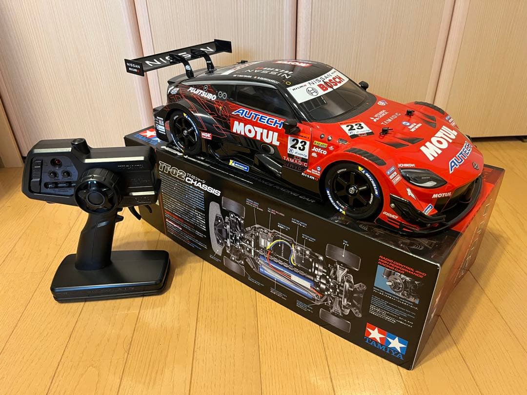 タミヤ 1/10 モチュールオーテックZ RCメカ バッテリー、充電器つき 000000128618_qqMvE3Q.jpg