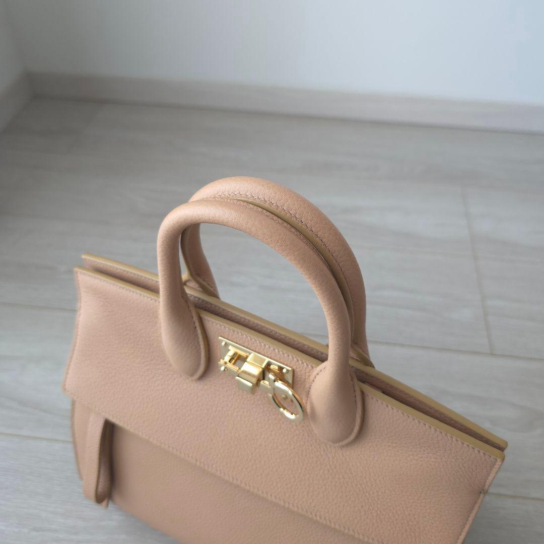 極美品【フェラガモ】スタジオ ソフト カラーブロック 2way