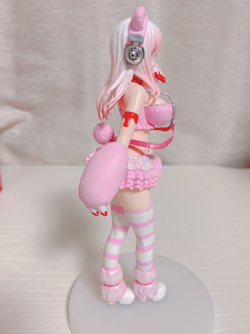 GRG×すーぱーそに子×グルーミー トリプルコラボ フィギュア - メルカリ