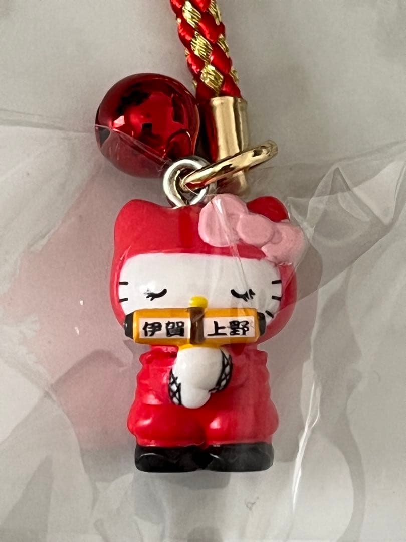 ご当地キティ 根付けストラップ 三重限定 - メルカリ