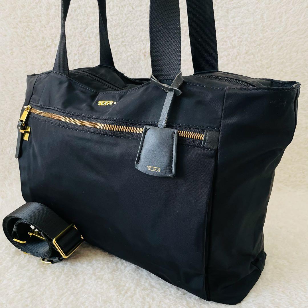 TUMI トートバッグ ショルダーバッグ 2way 黒 肩掛け A4可