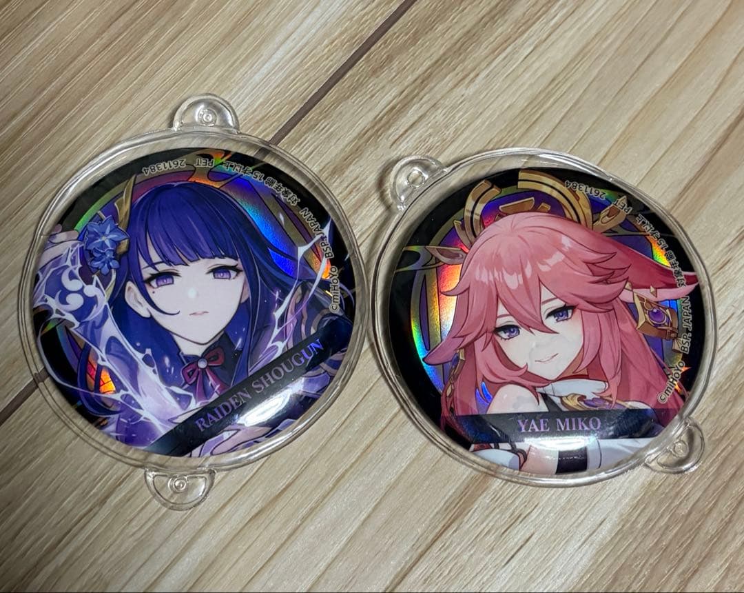 GiGo 雷電将軍 八重神子 ホログラム缶バッジ