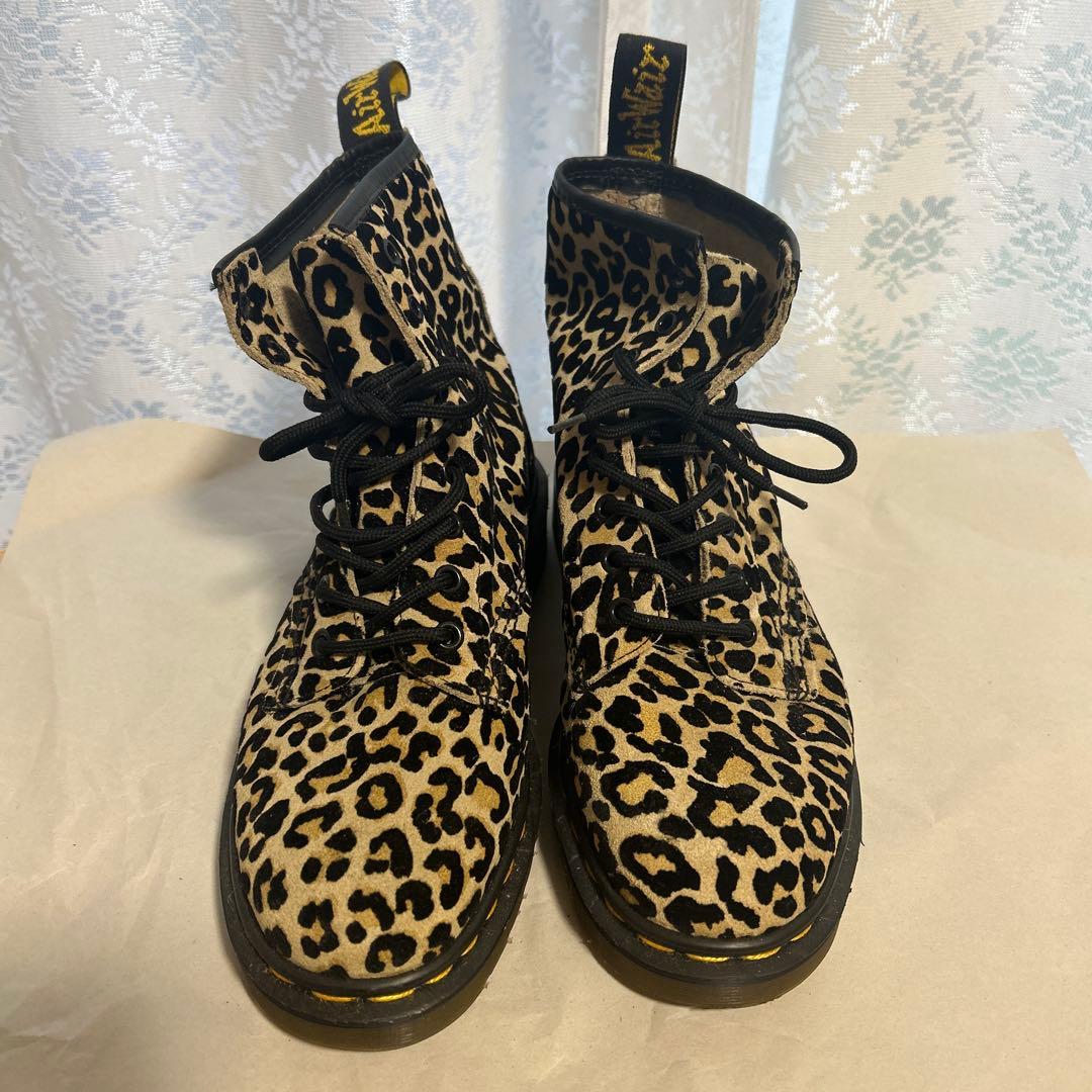 ドクターマーチン　UK6 ヒョウ柄　ハラコ　ファブリックブーツ 楽天市場】Dr.Martens ドクターマーチン 8ホール ブーツ MIE BARTON