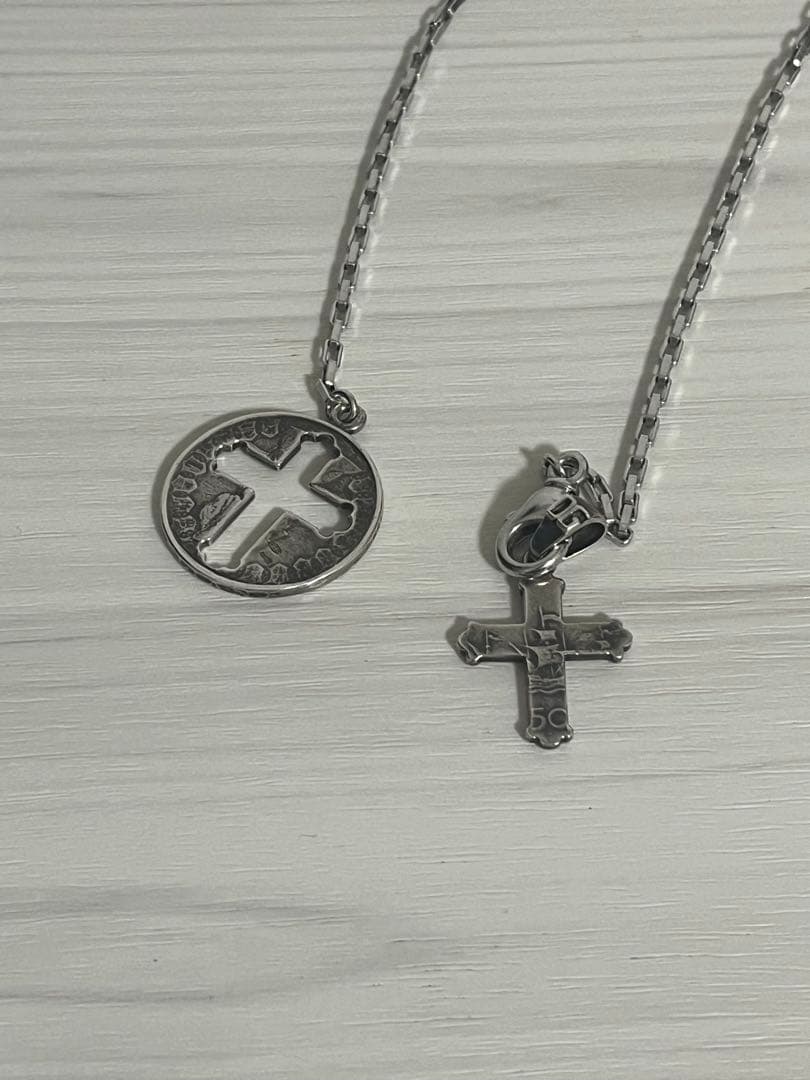 hyde着DOLCE&GABBANAドルチェ&ガンバッバーナドルガバクロス