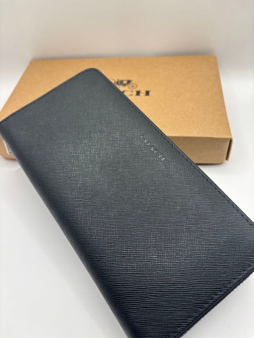 新品未使用✨COACH ブラック 長財布　プレゼントに最適！