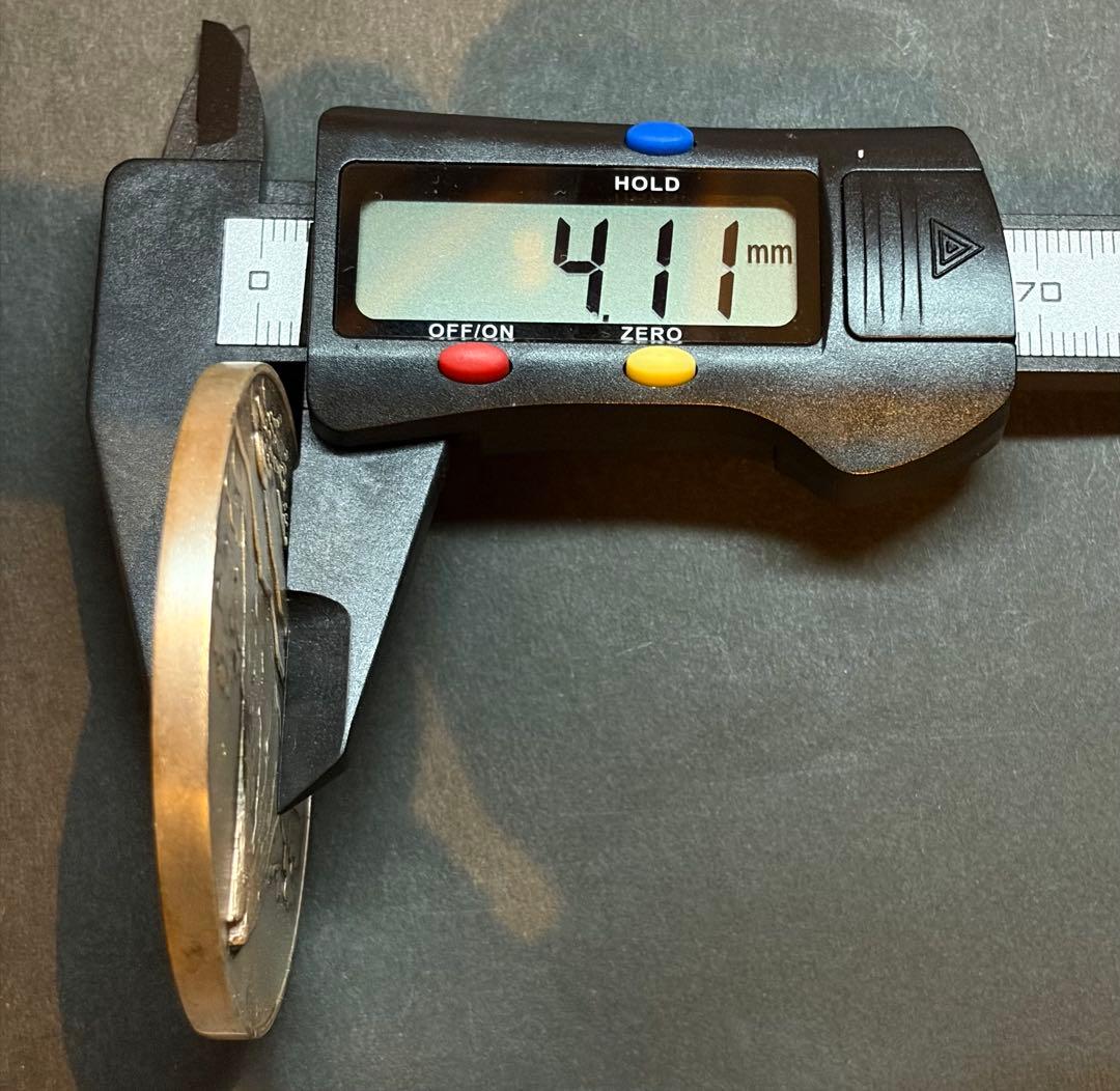 富士宮市 富士山 記念 銀メダル SILVER f刻印 - メルカリ