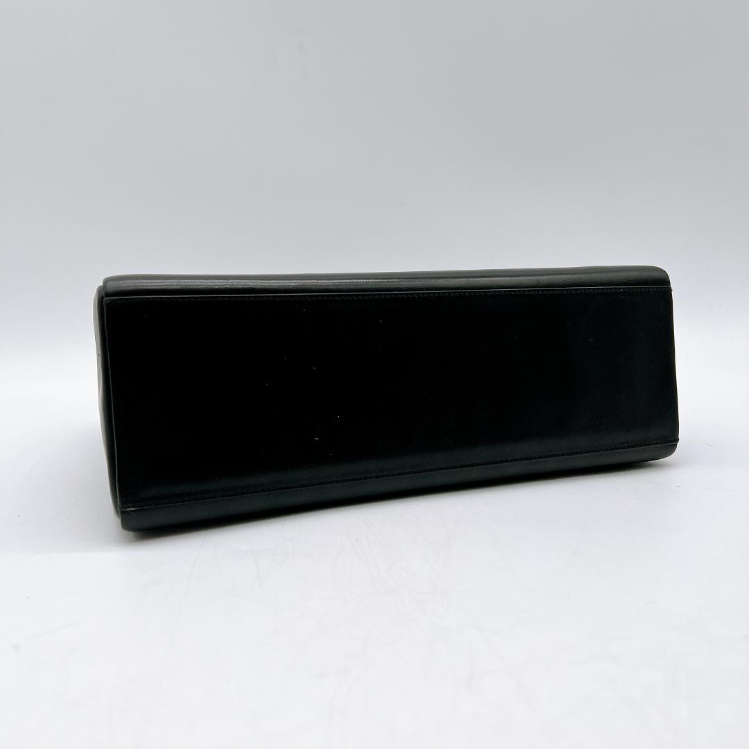 WAKO カーフレザー ターンロック フォーマルバッグ トップハンドル