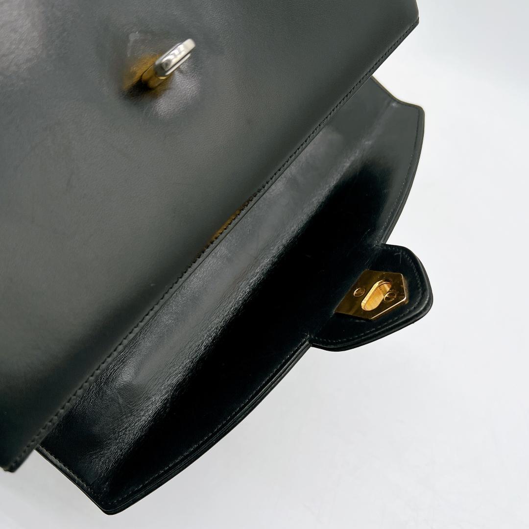 WAKO カーフレザー ターンロック フォーマルバッグ トップハンドル