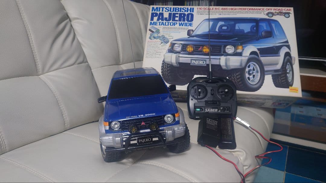 三菱パジェロ ラジコンカー 10/1中古