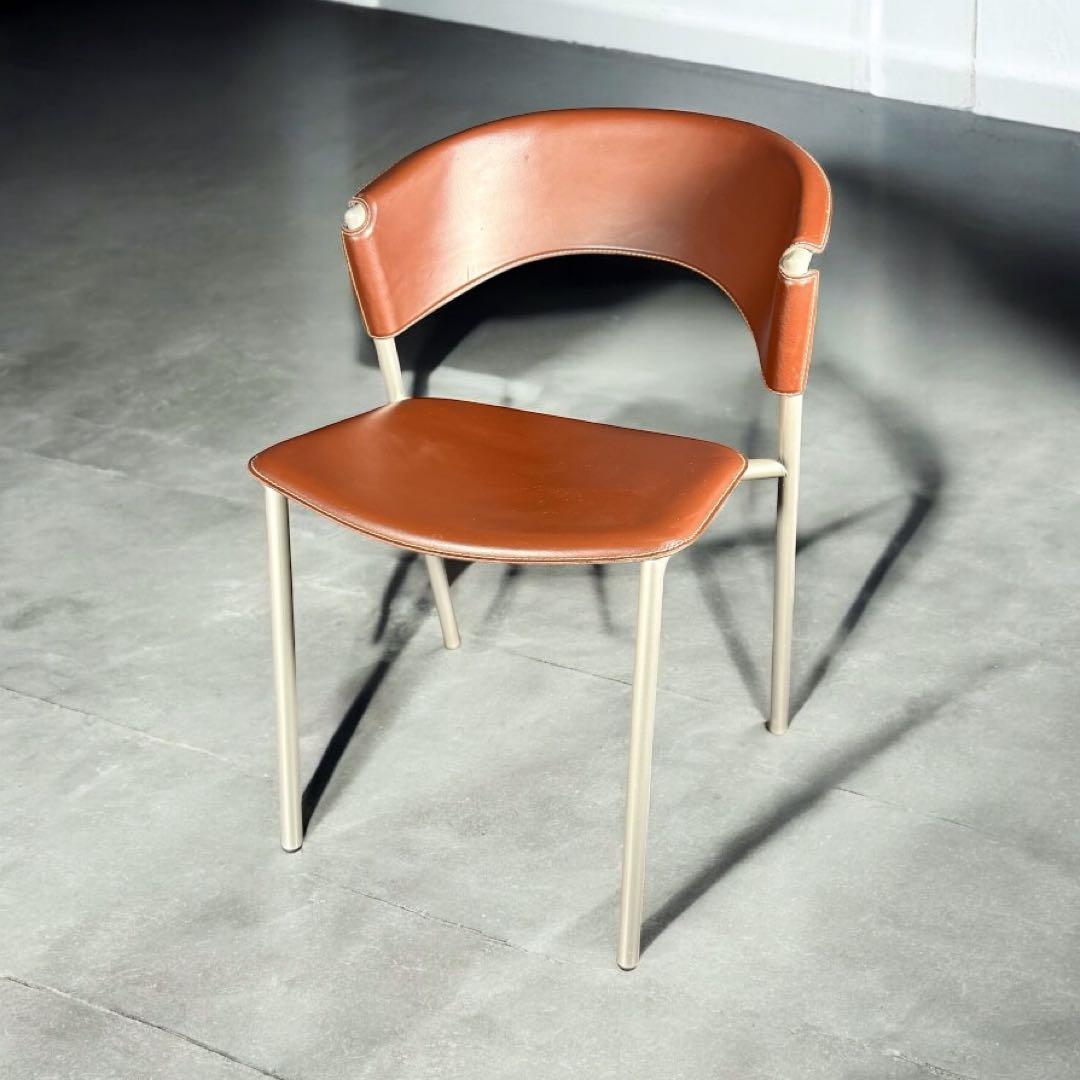 HR647 カリガリス　CICLADI 本革ダイニングチェア　レザーチェア Calligaris（カリガリス）ダイニングチェア「Aida CS1484」革