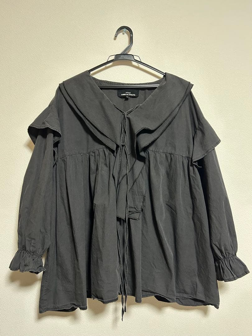 tricot COMME des GARÇONS M 黒シャツ