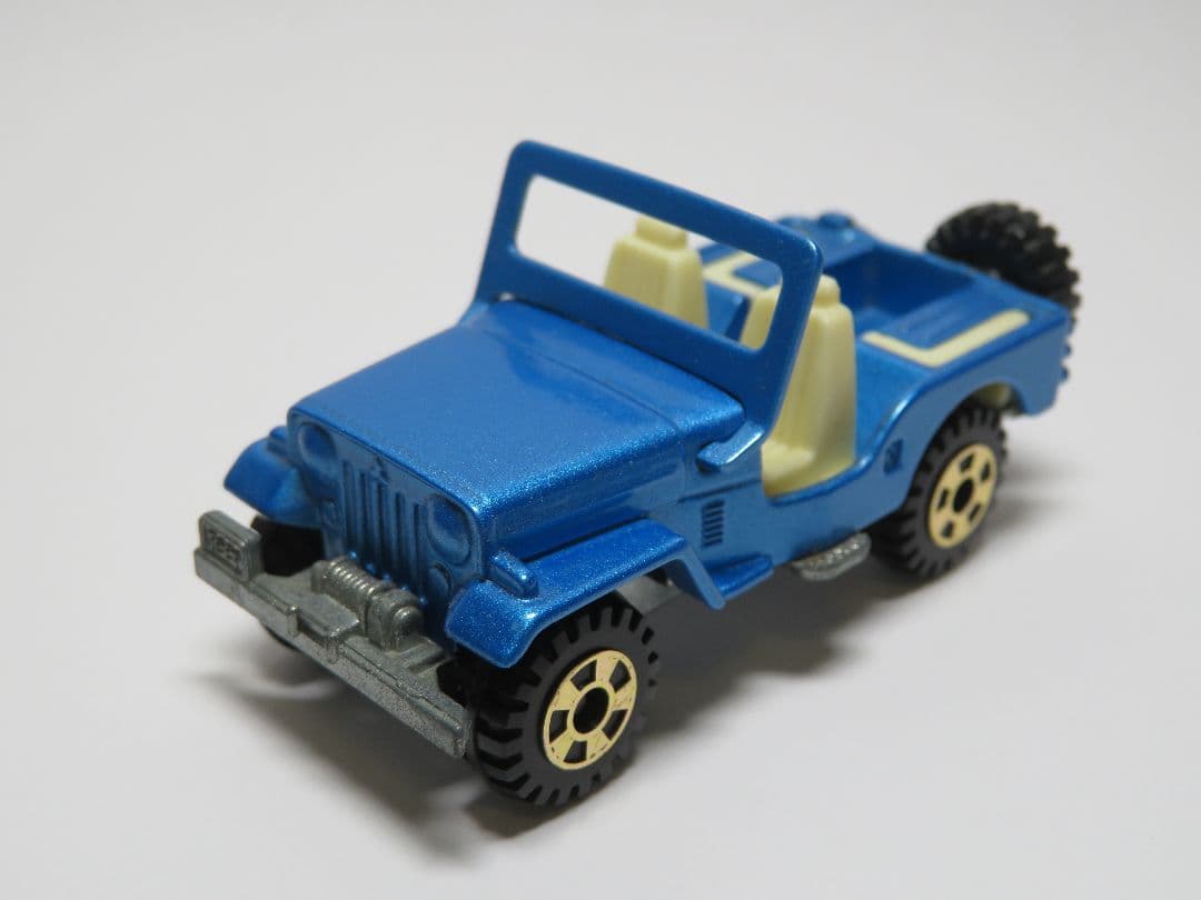 トミカ 25 三菱 ジープ H-J58