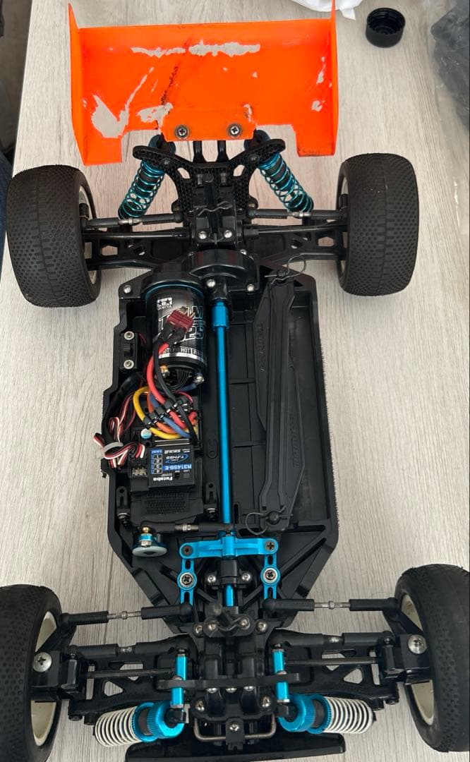 TT02B 4WDラジコン