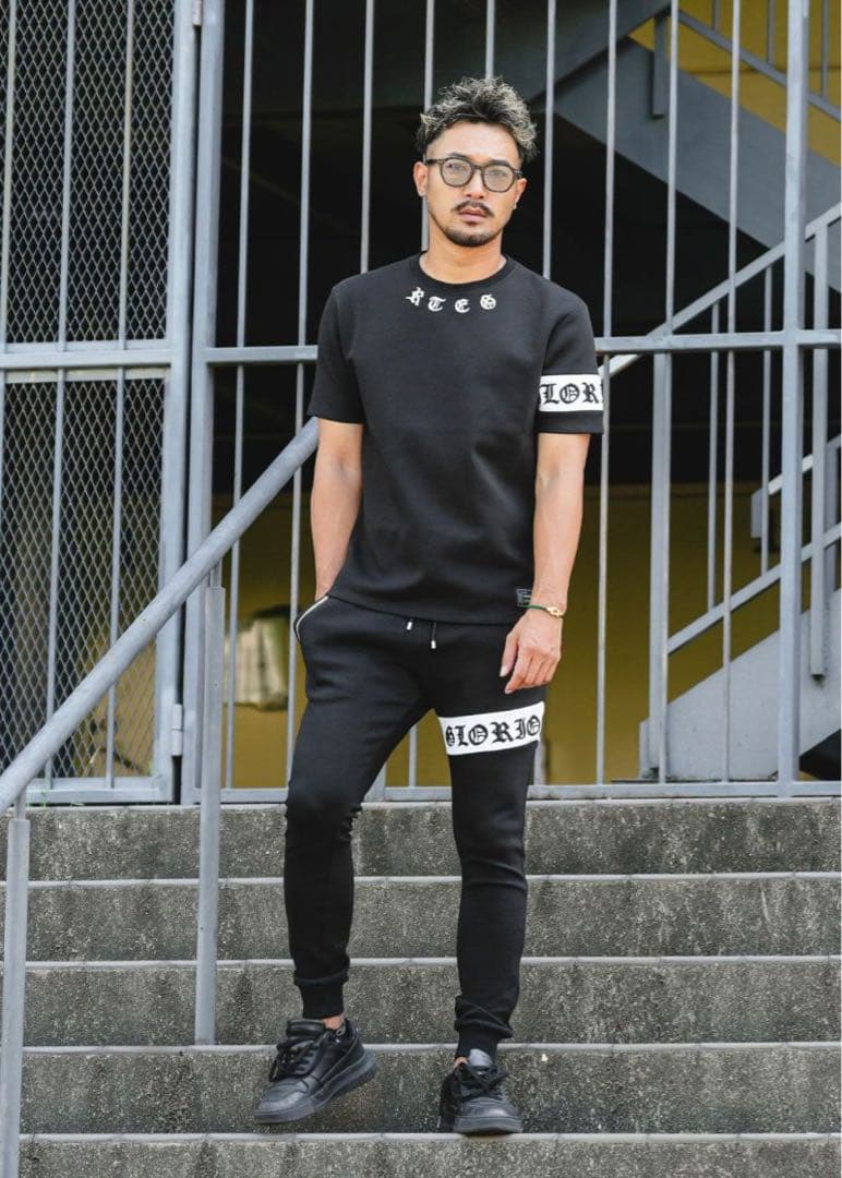 アダムスジャグラー セットアップ sサイズ - メルカリ