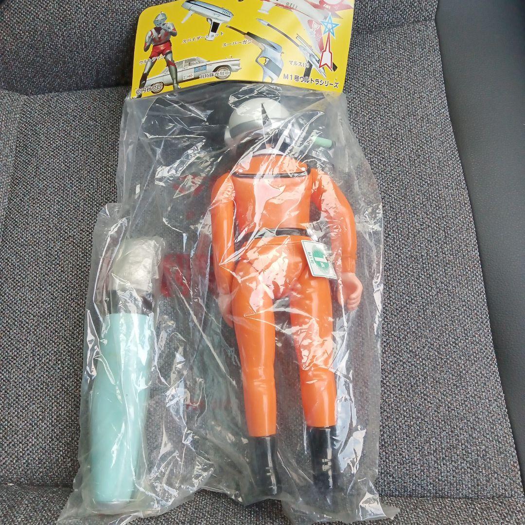 M1号ウルトラシリーズ ウルトラマン ハヤタ隊員 ソフビ フィギュア
