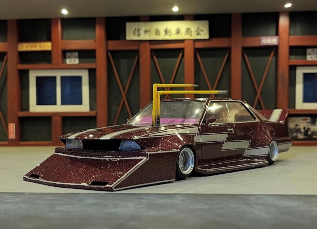 1/24 y30グロリア 完成品 街道レーサー グラチャン チキチキ プラモデル