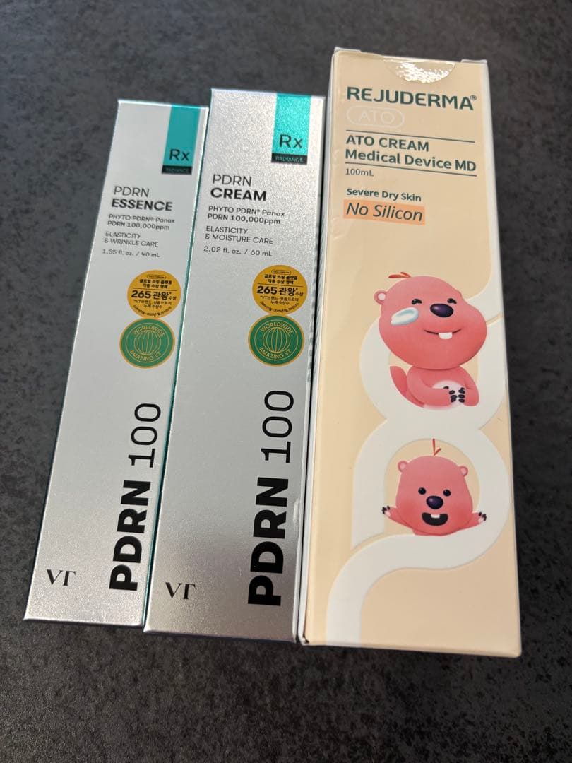 フェイスクリーム VT PDRN ESSENCE CREAM + REJUDERMA