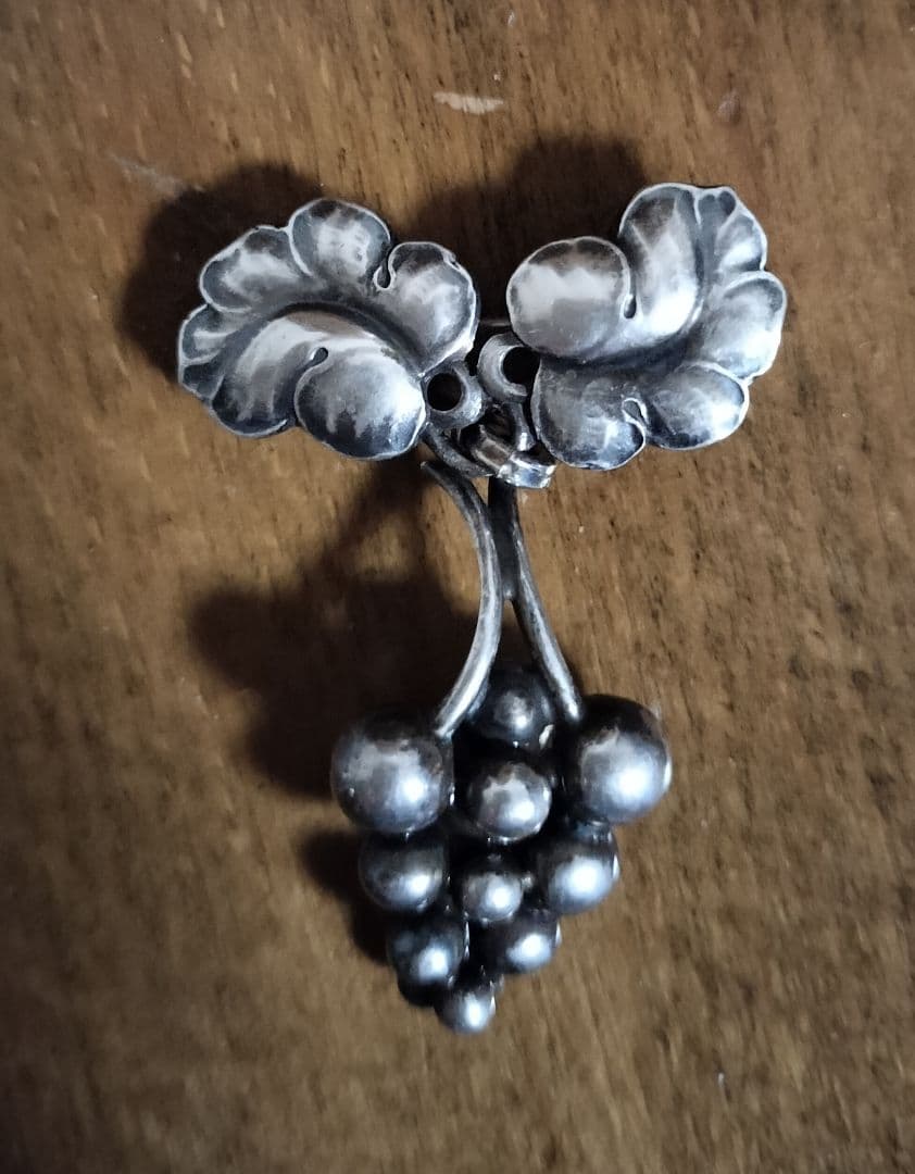 ジョージジェンセン　ブローチ葡萄