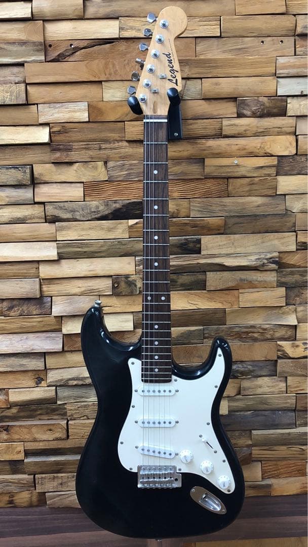 エレキギター　レジェンド　ストラトタイプ　本体のみ