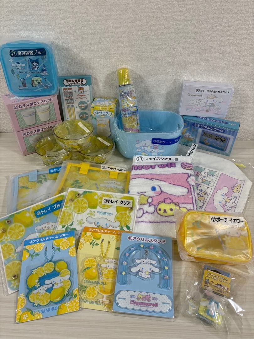 シナモロール グッズ　25点　まとめ売り シナモロール』の新作グッズが発売決定！ シナモンのお誕生日をみんな