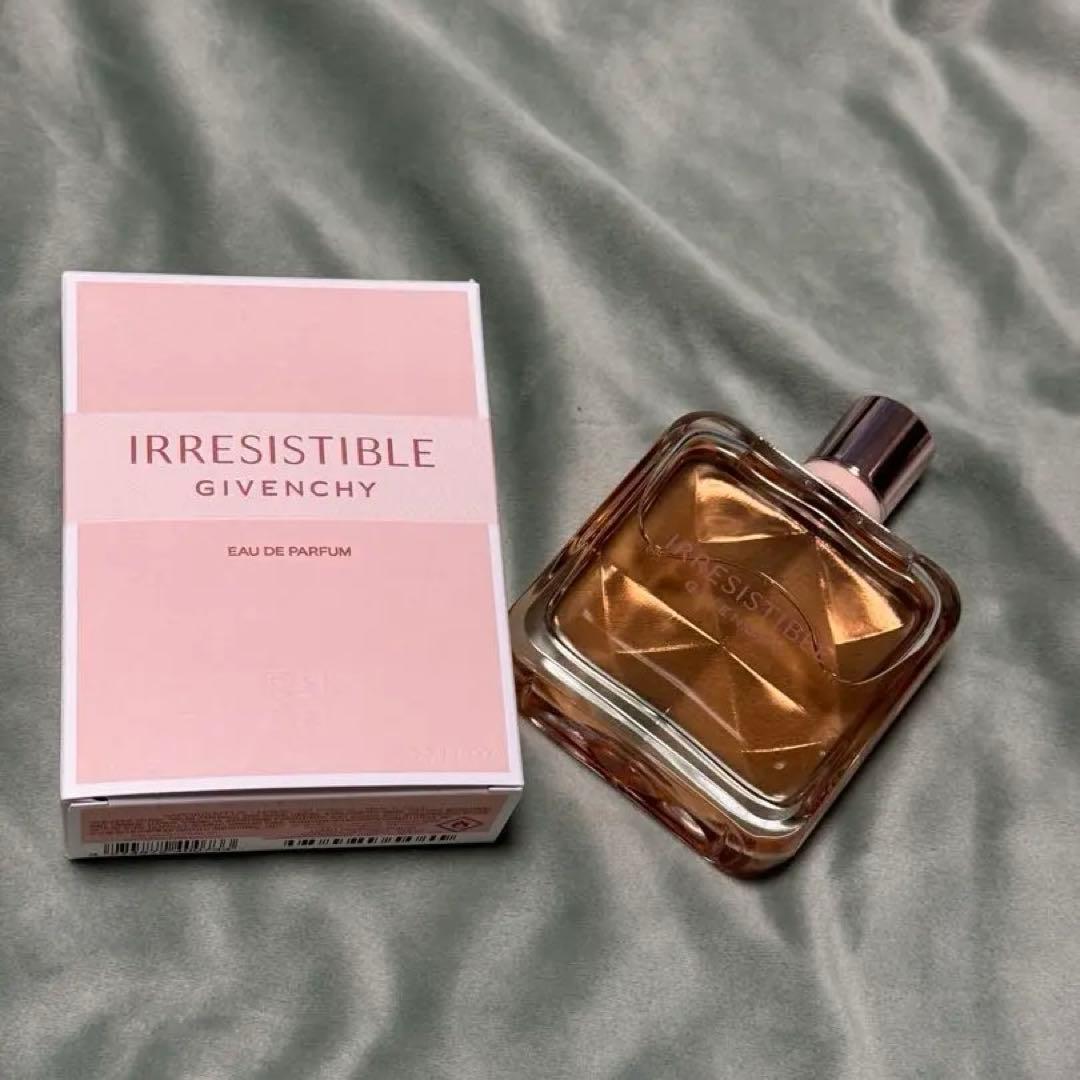 GIVENCHY イレジスティブル オーデパルファム 80mL