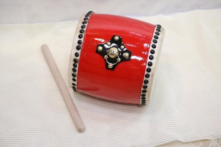 エイサーや文化祭、運動会、イベントに大活躍のエイサー用太鼓（直径18cm）新品