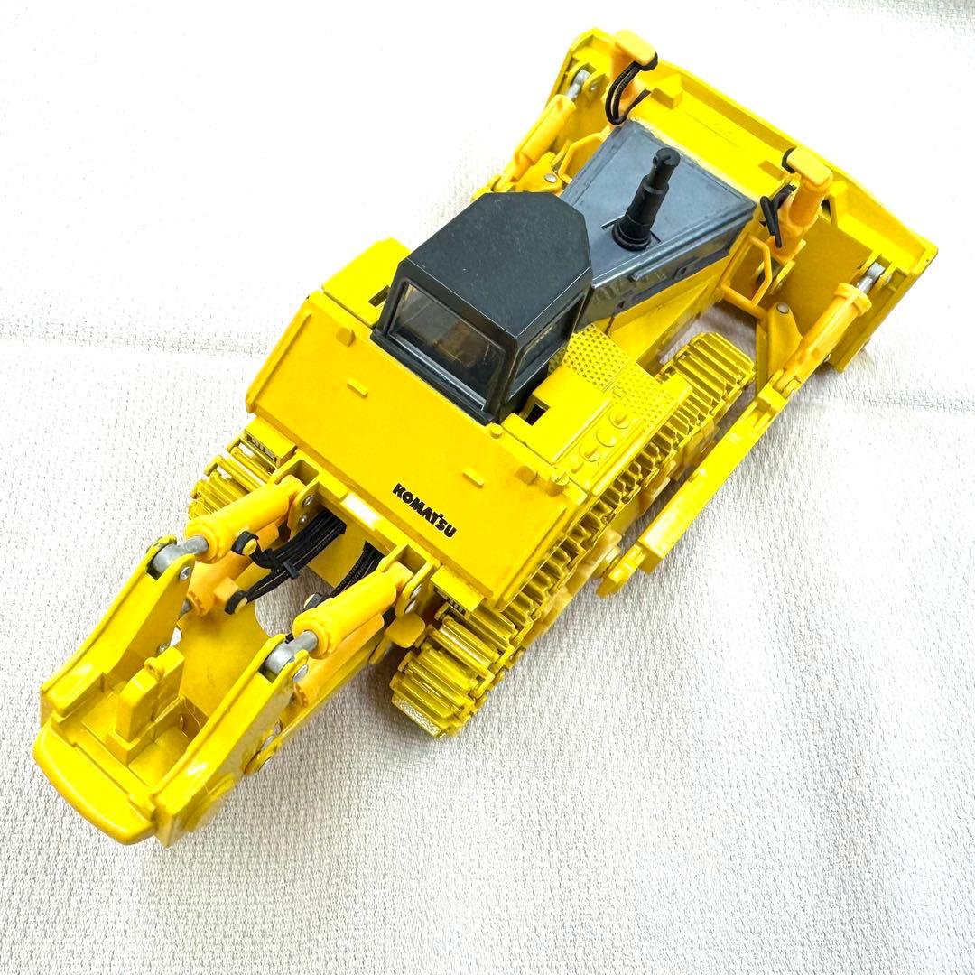 コマツ HD1200Mダンプ + D475Aブルドーザー 2台セット - メルカリ