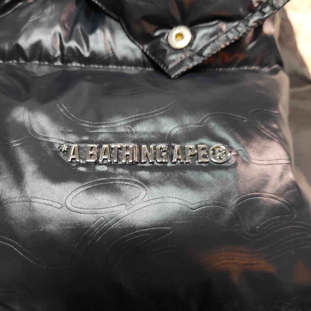 極美品✨カモフラ✨アベイシングエイプ 金属ロゴ 2WAY ダウンベスト