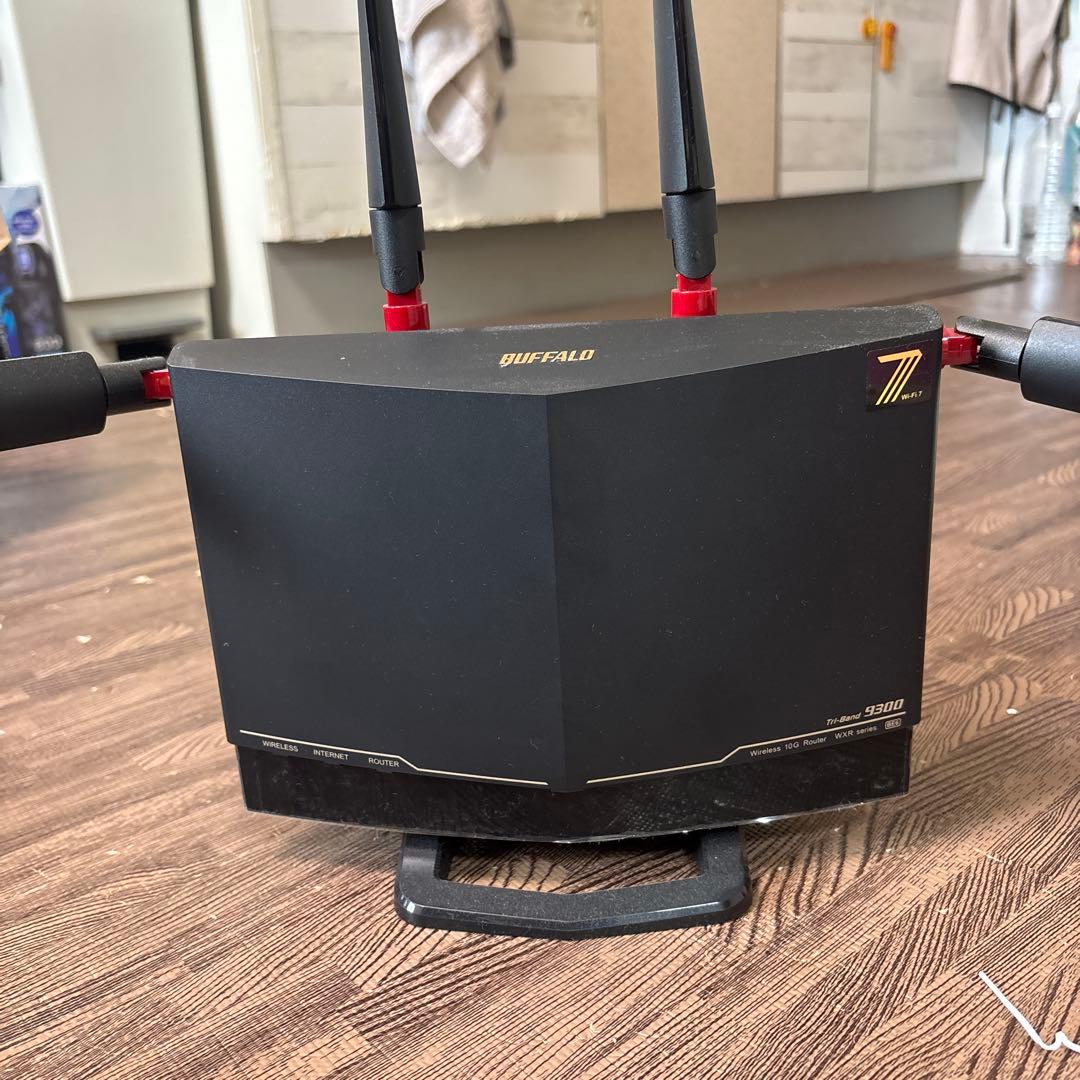 美品】BUFFALO Wi-Fi 7 9300 WXR9300DE6P - メルカリ