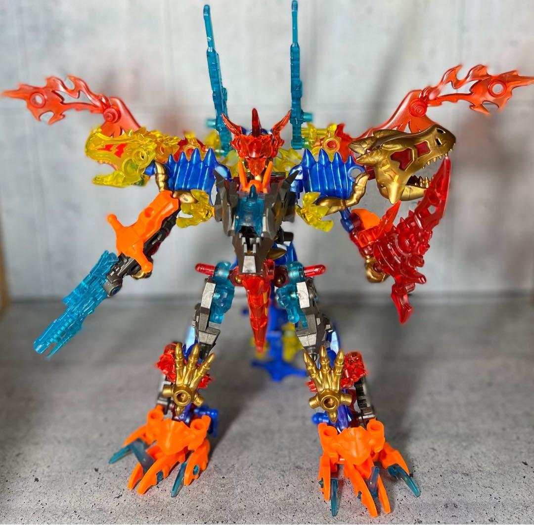 覇王竜スーパーアーマードブレイズティラノキング ほねほねザウルス