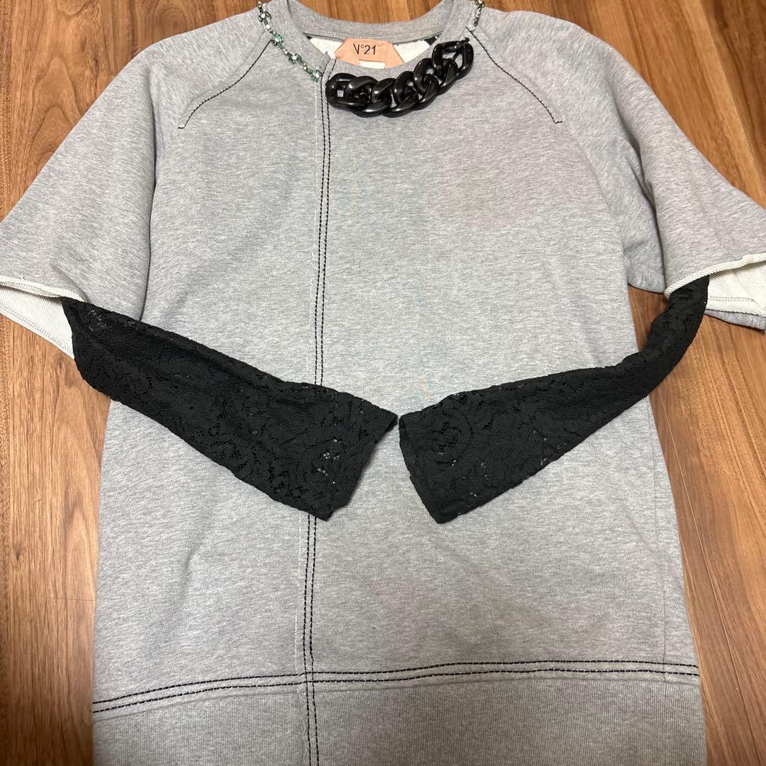 ヌメロ　トップス